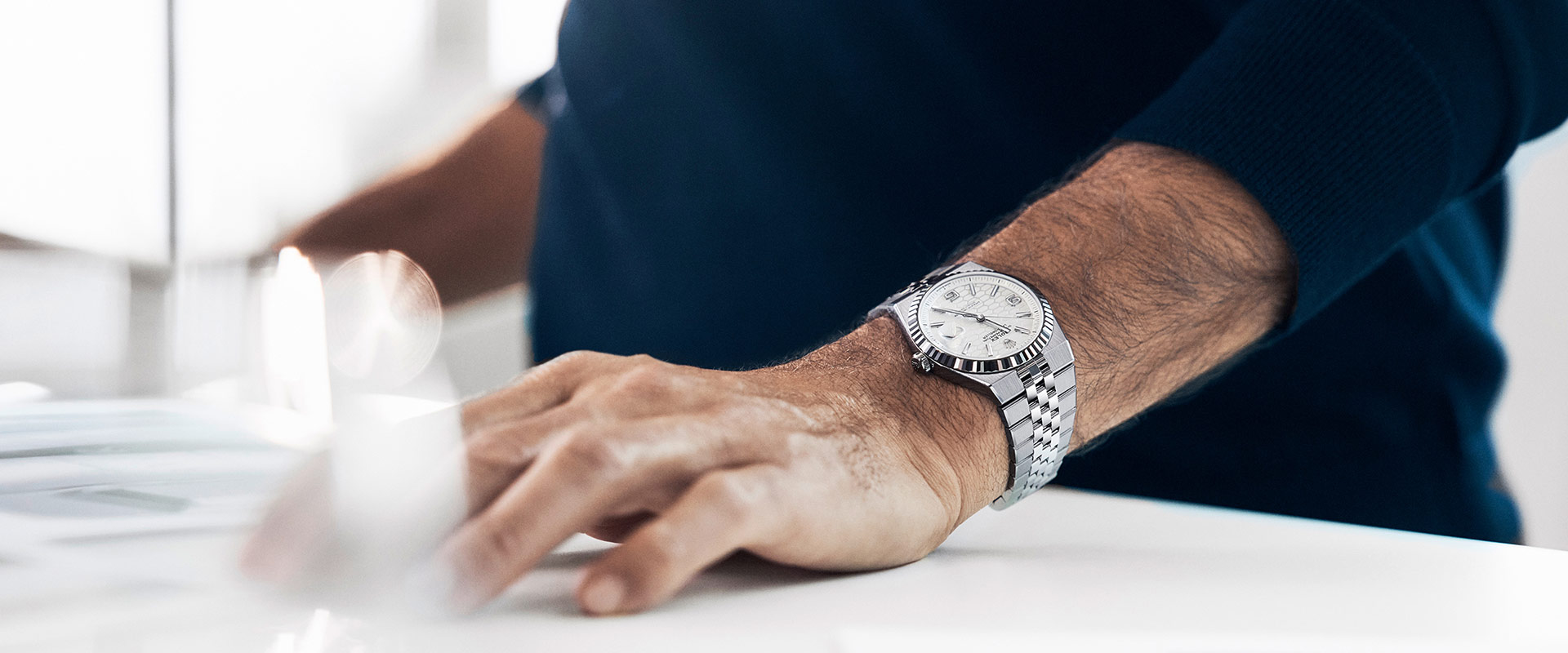 rolex-the-land-dweller-roger-federer-wrist-watch-landscape